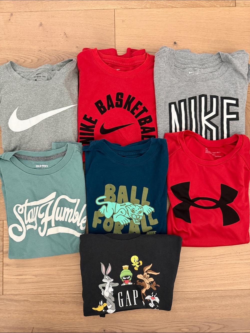 7-boys size medium t shirts Nike, under armour, old navy, gap